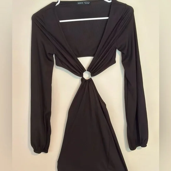 SHEIN | Dresses | Cutout Flowy Sleeve Bodycon Dress | Poshmark SHEIN | Dresses | Cutout Flowy Sleeve Bodycon Dress | Poshmark
